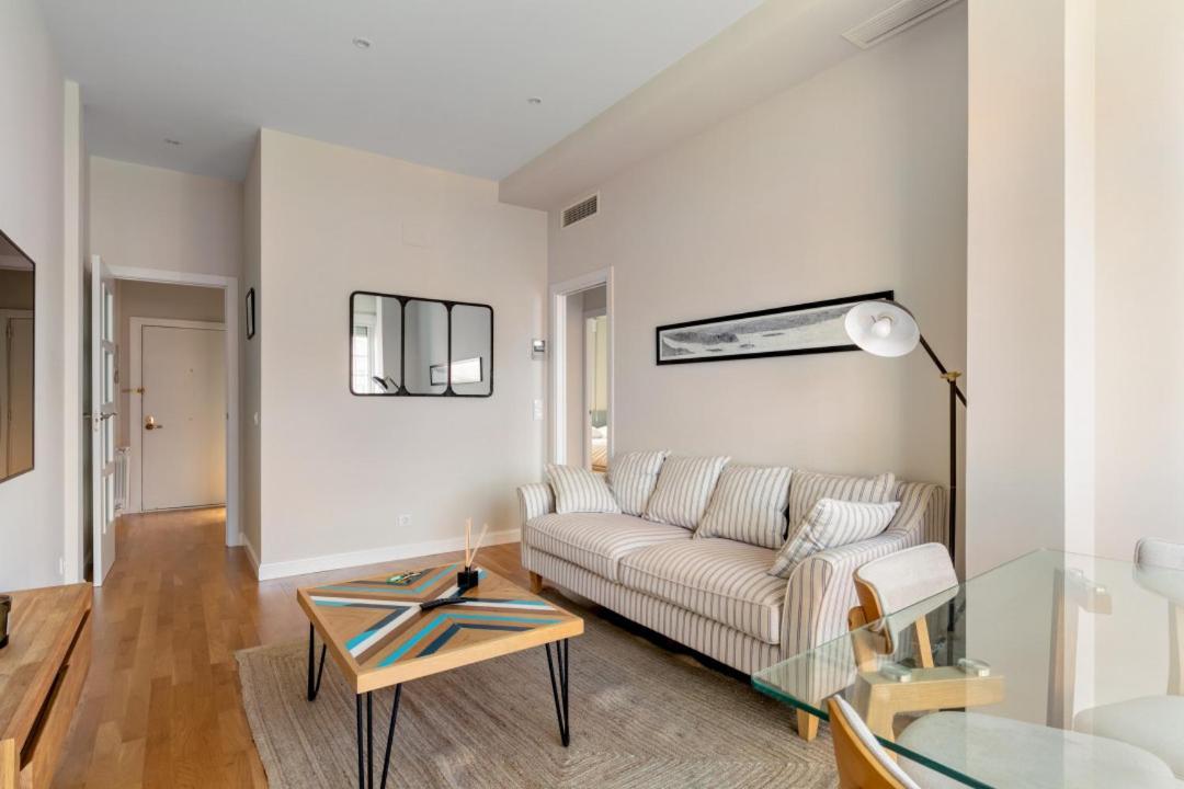 Bright With Views - 2Bd 1Bth- Av America Madrid Extérieur photo